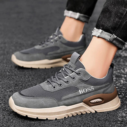 Sport Sneakers + Spezialgeschenk